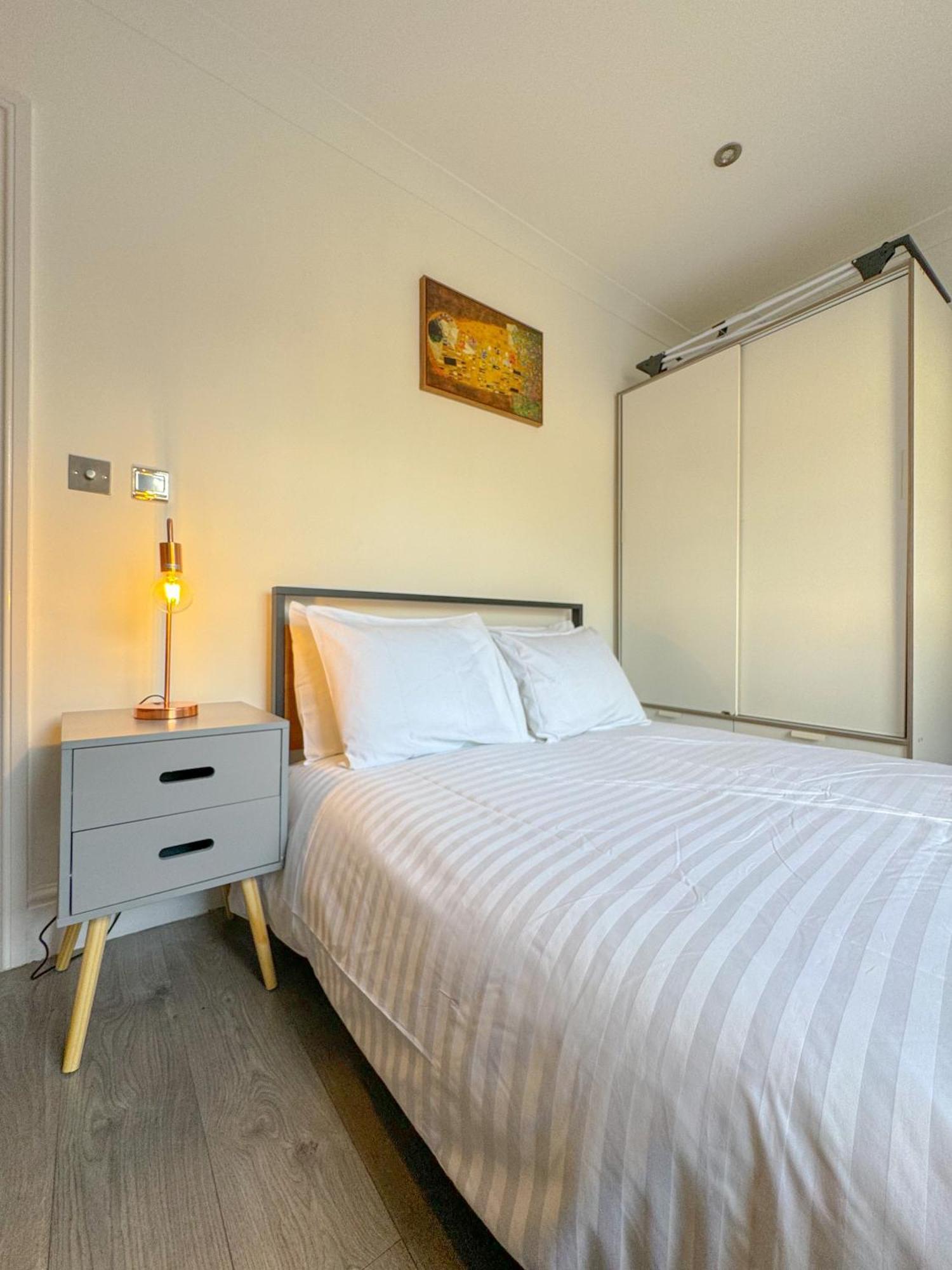 Conway Apartments Лондон Экстерьер фото